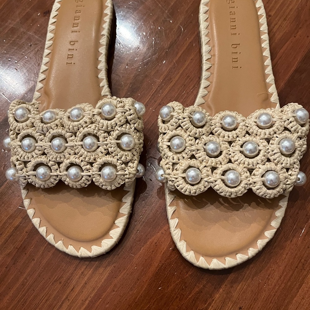 Gianni Bini Justin Raffia Pearl Flat Sandalls
